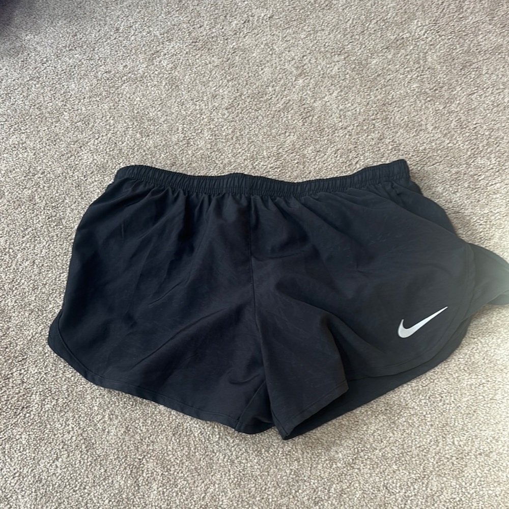 Nike Black Athletic Shorts Lightweight Elastic Waist